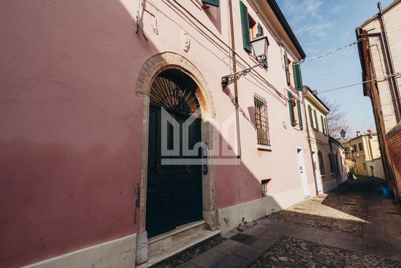 Gold Apartment Ferrara Zewnętrze zdjęcie
